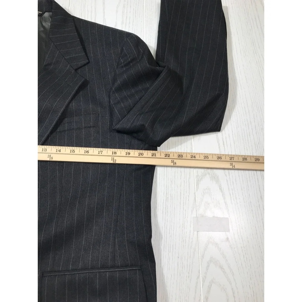 Vintage Bill Blass Pinstripe Suit 42R 34x29 Gray Wool 2 Button Made In USA 90s